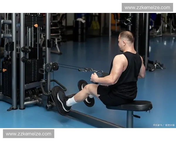 力量教练带你掌握高效力量训练与全身体能全面提升权威实用指南集